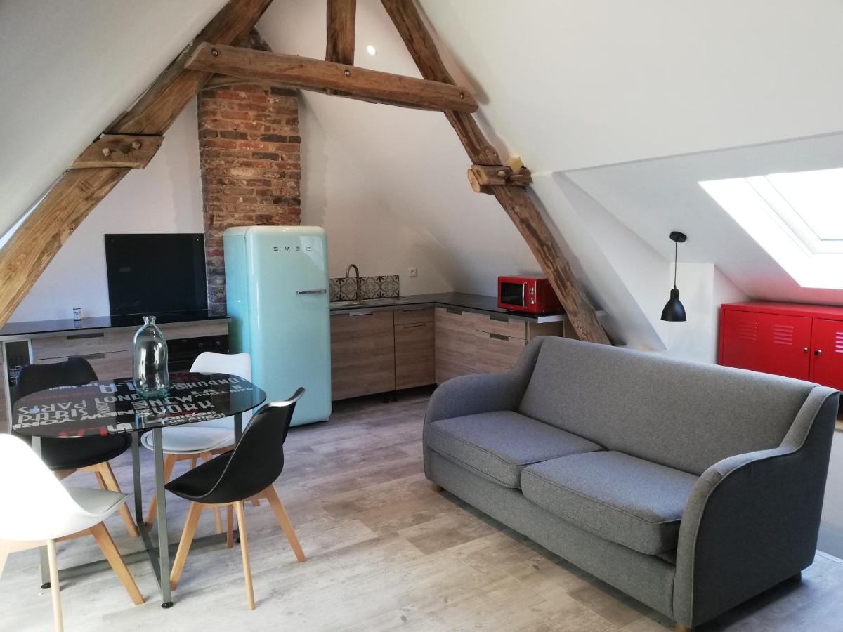 Ferienwohnung Au Cochon Qui Rit Flines-Les-Mortagne Exterior foto
